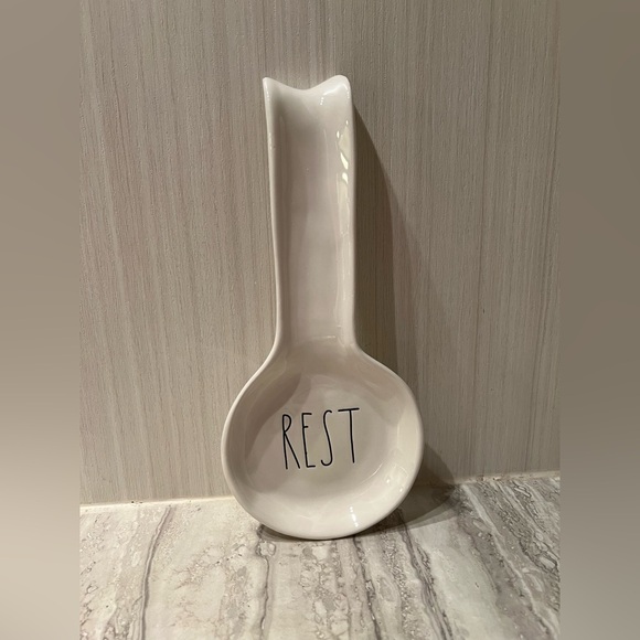 🆕RAE DUNN - NWOT - “ REST “ SPOON REST - Picture 2 of 7